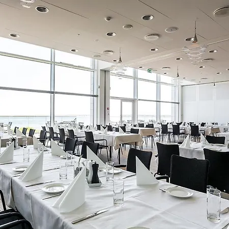 Storebaelt Sinatur & Konference מלון 3*