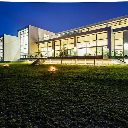 Storebaelt Sinatur & Konference מלון 3*