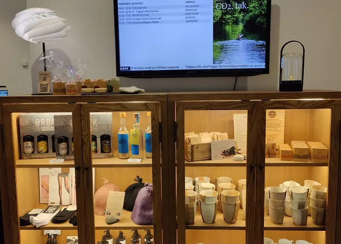 斯托贝尔特西纳图尔酒店及会议中心